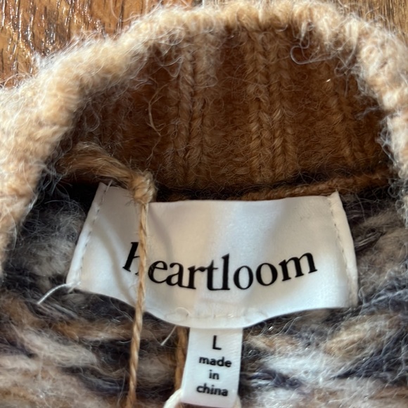 NWT Heartloom Sara Sweater Large - Picture 14 of 15